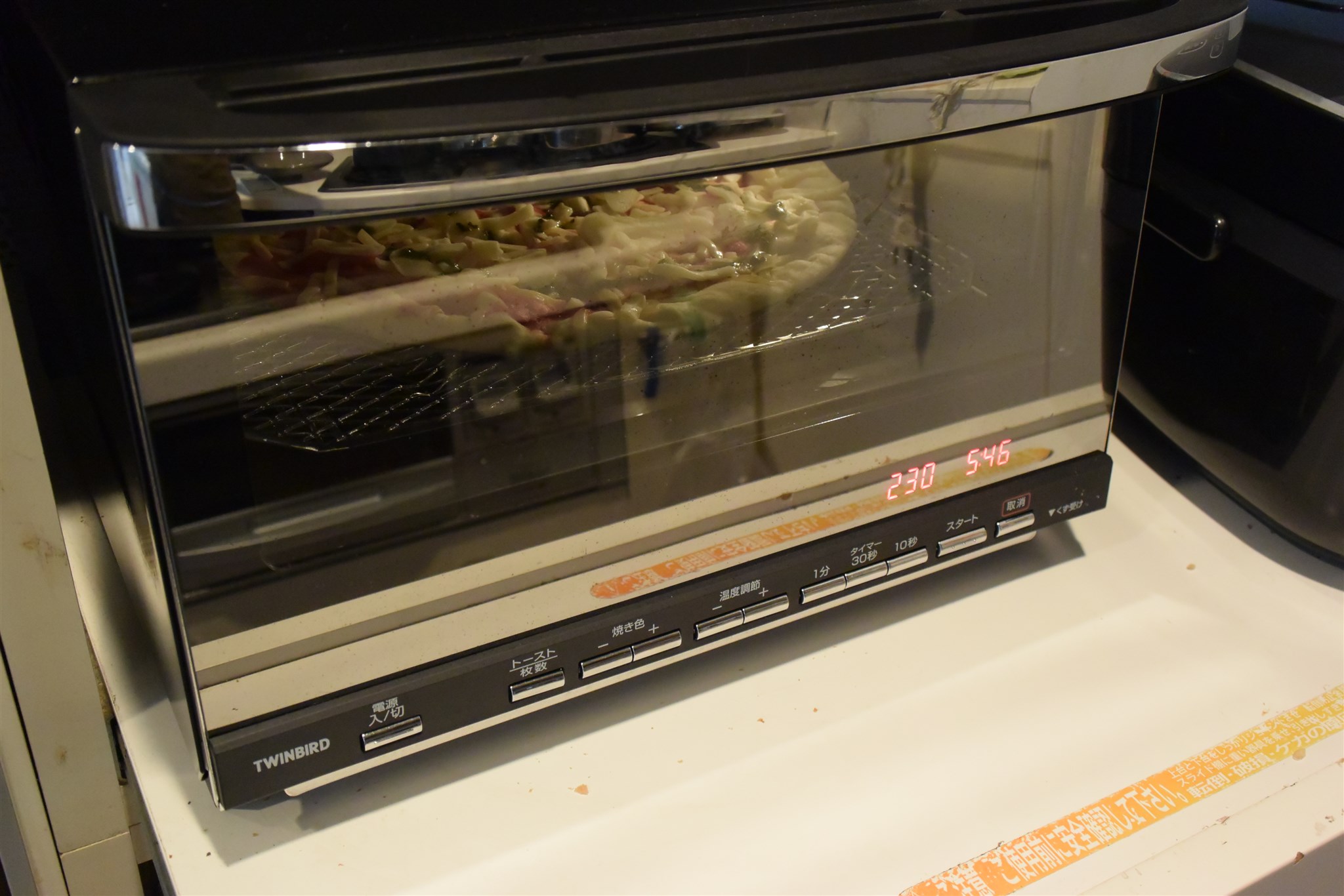 6000円のミラーガラス搭載オーブントースターがデザイン家電で安かっこいいので買ってみました