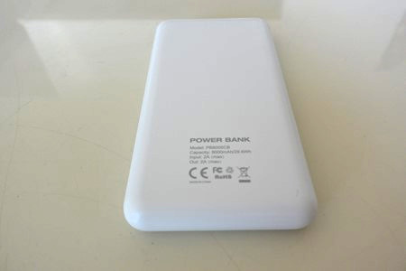 EasyAcc PB8000CB モバイルバッテリー レビュー