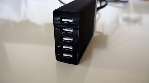 『Inateck 40W 5ポート USB充電器』レビュー