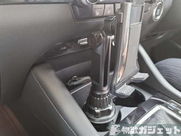 マツダ3(mazda3)にタブレット視聴環境を～一度失敗したのでシフト周りを外してUSB Type-C端子を増設してみた│物欲ガジェット.com