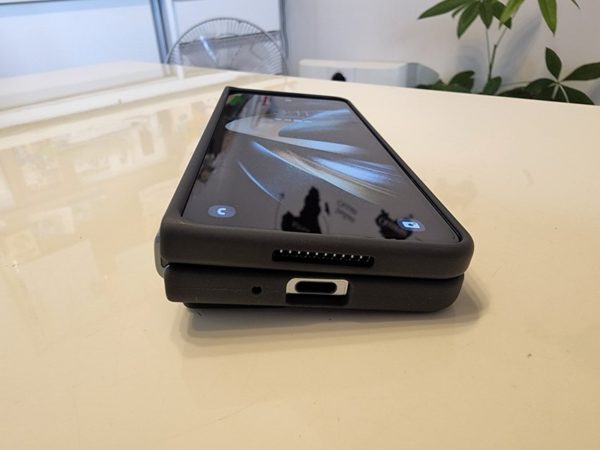 Galaxy Z Fold4 5G ケース 純正 シリコングリップカバー
